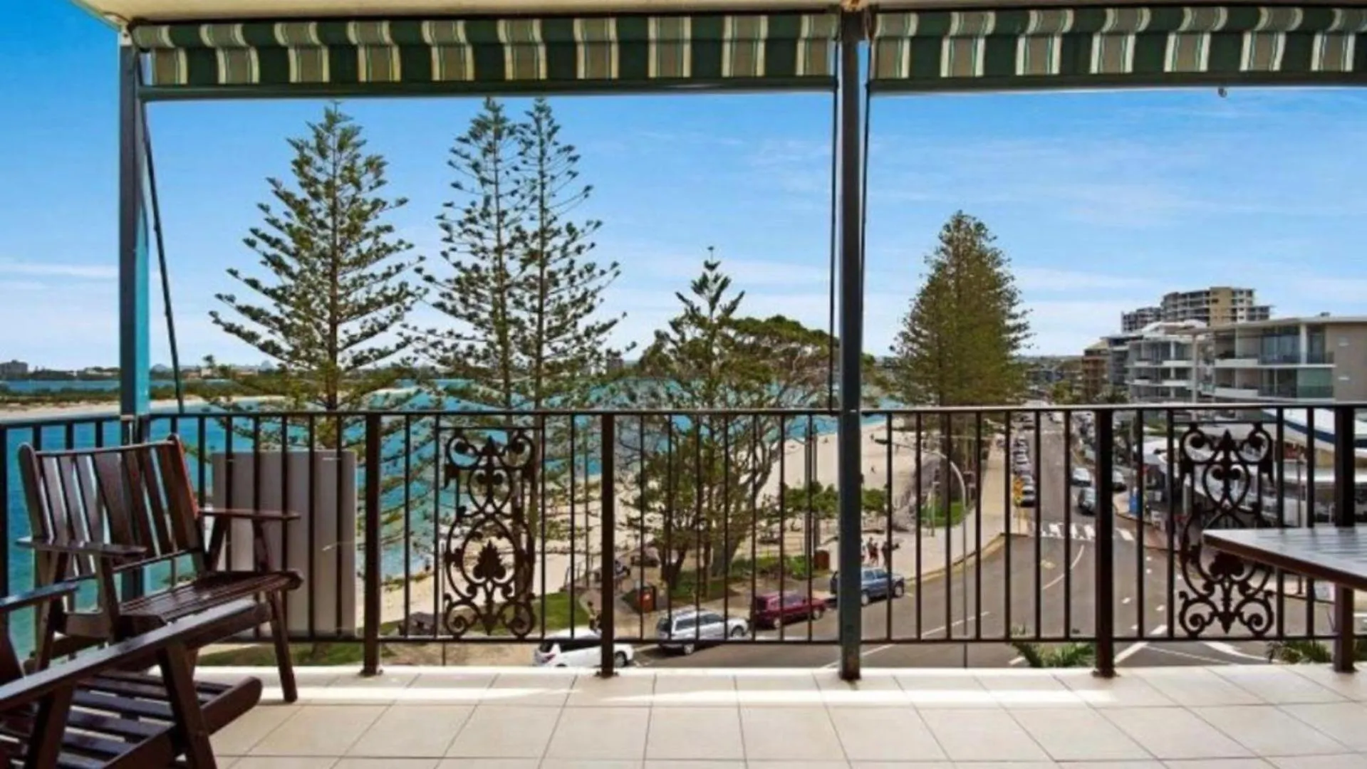 Lowanna Unit 8 Golden Beach